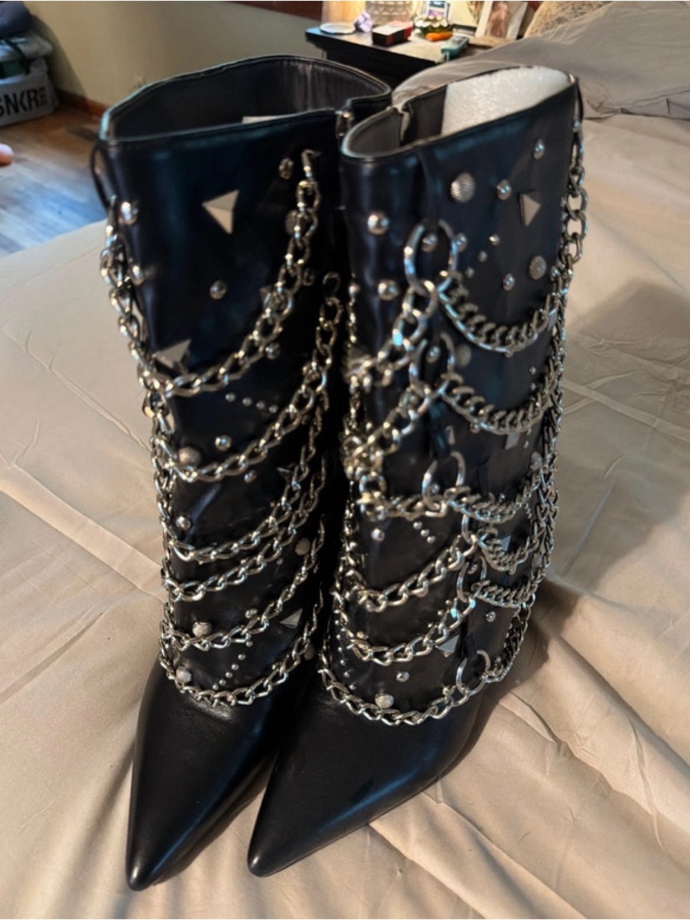 Black Chain-Embellished Pointed-Toe Women's Boots